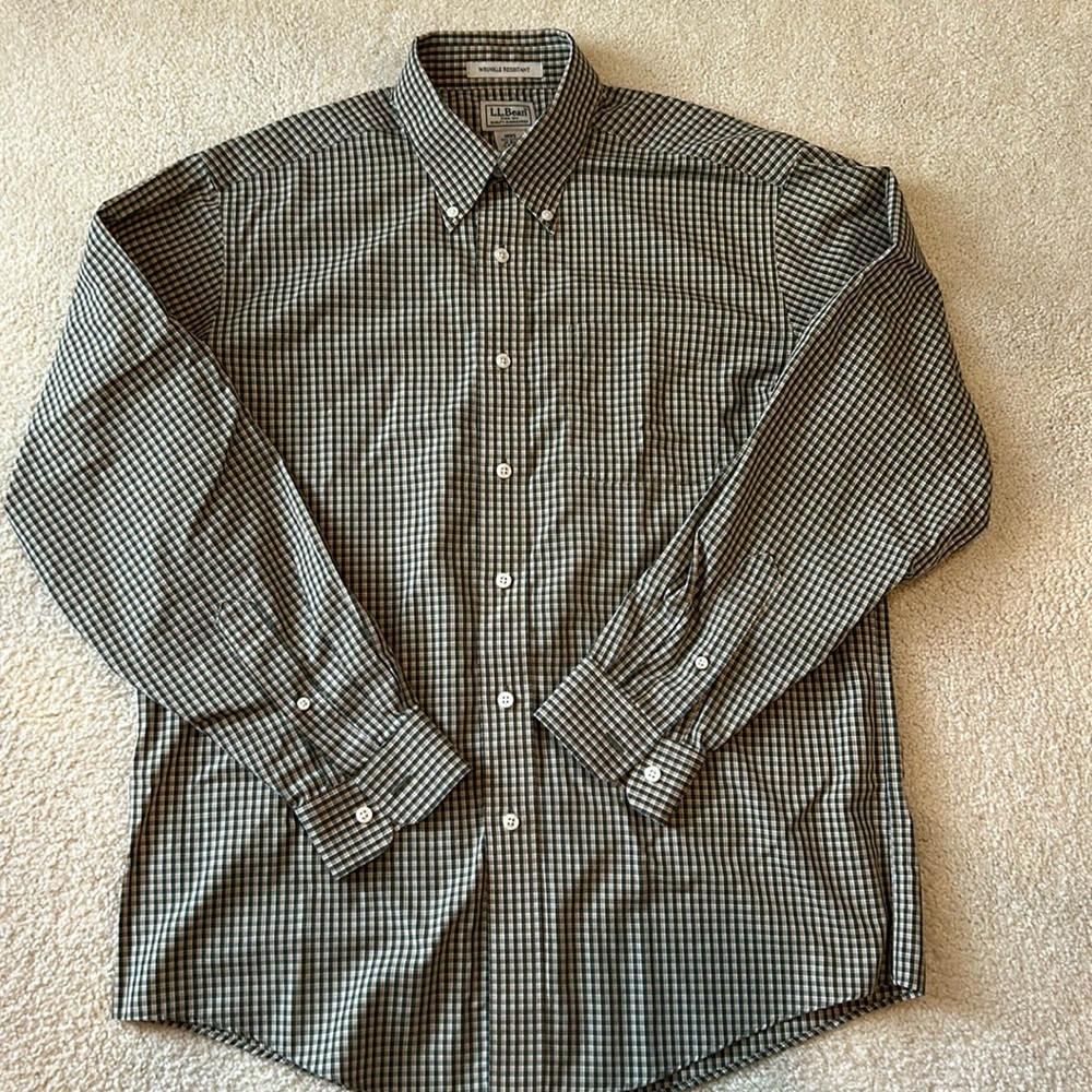 LL Bean Plaid L/S wrinkle resistant Buttondown Shirt Green/tan- Medium- SFH